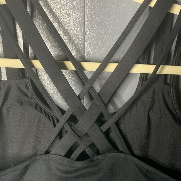VICTORIA’s SECRET SPORT black sports bra size Large - Picture 5 of 7